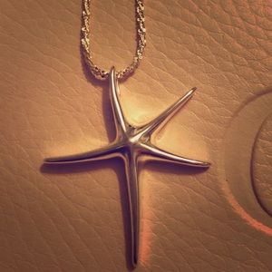 Gorgeous Sterling Silver Starfish Pendant